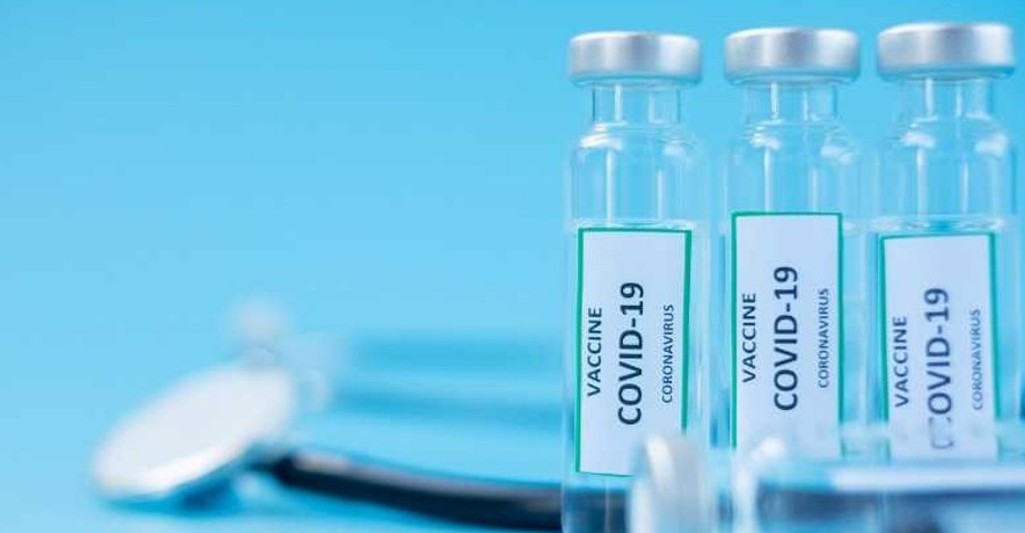 covid-vaccine-vials and stethescope