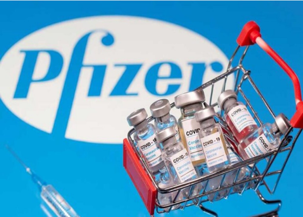 shop-trolley-vaccine-vials-syringe-pfizer